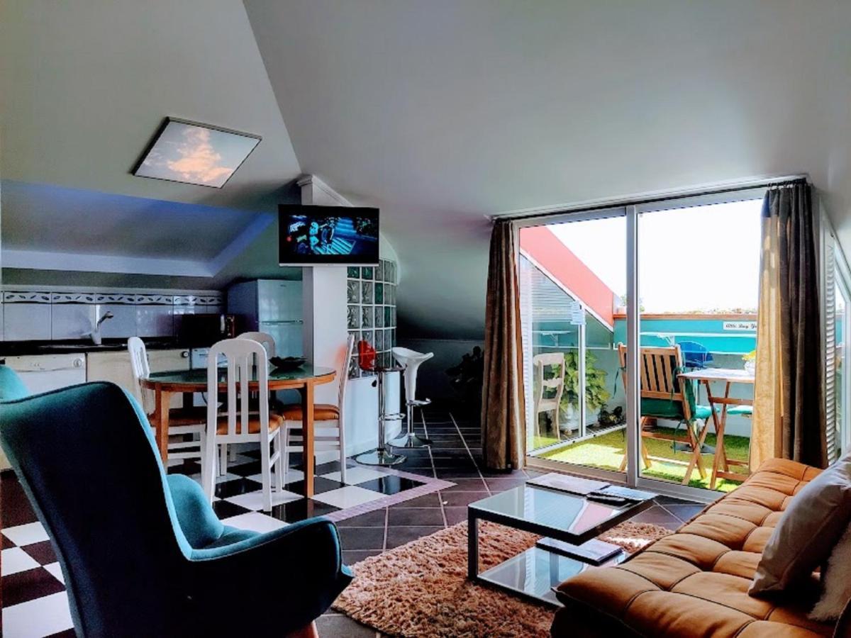 Attic Bay Lägenhet Câmara de Lobos Exteriör bild